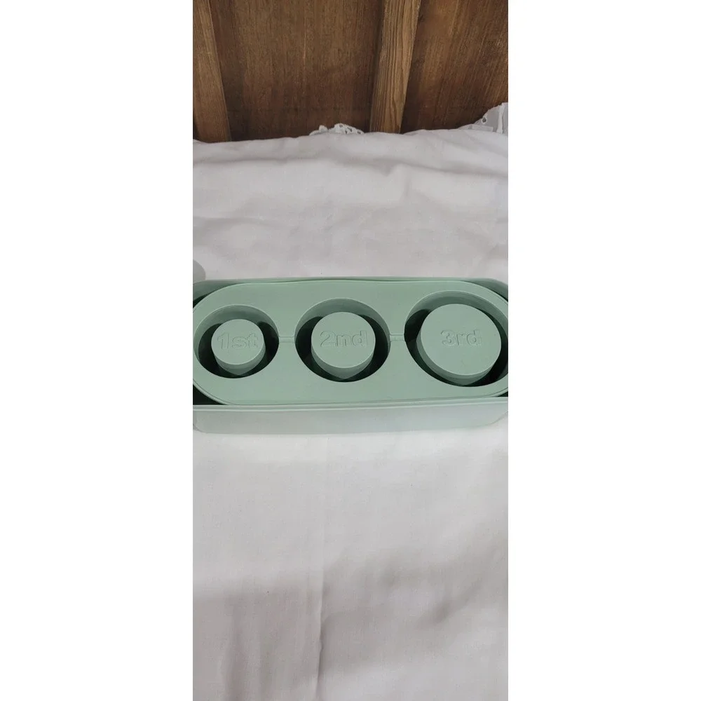 Ice Cube Tray Green For Tumbler Cup, Soft Silicone Tumbler Ice  Cube Mold W/Lid